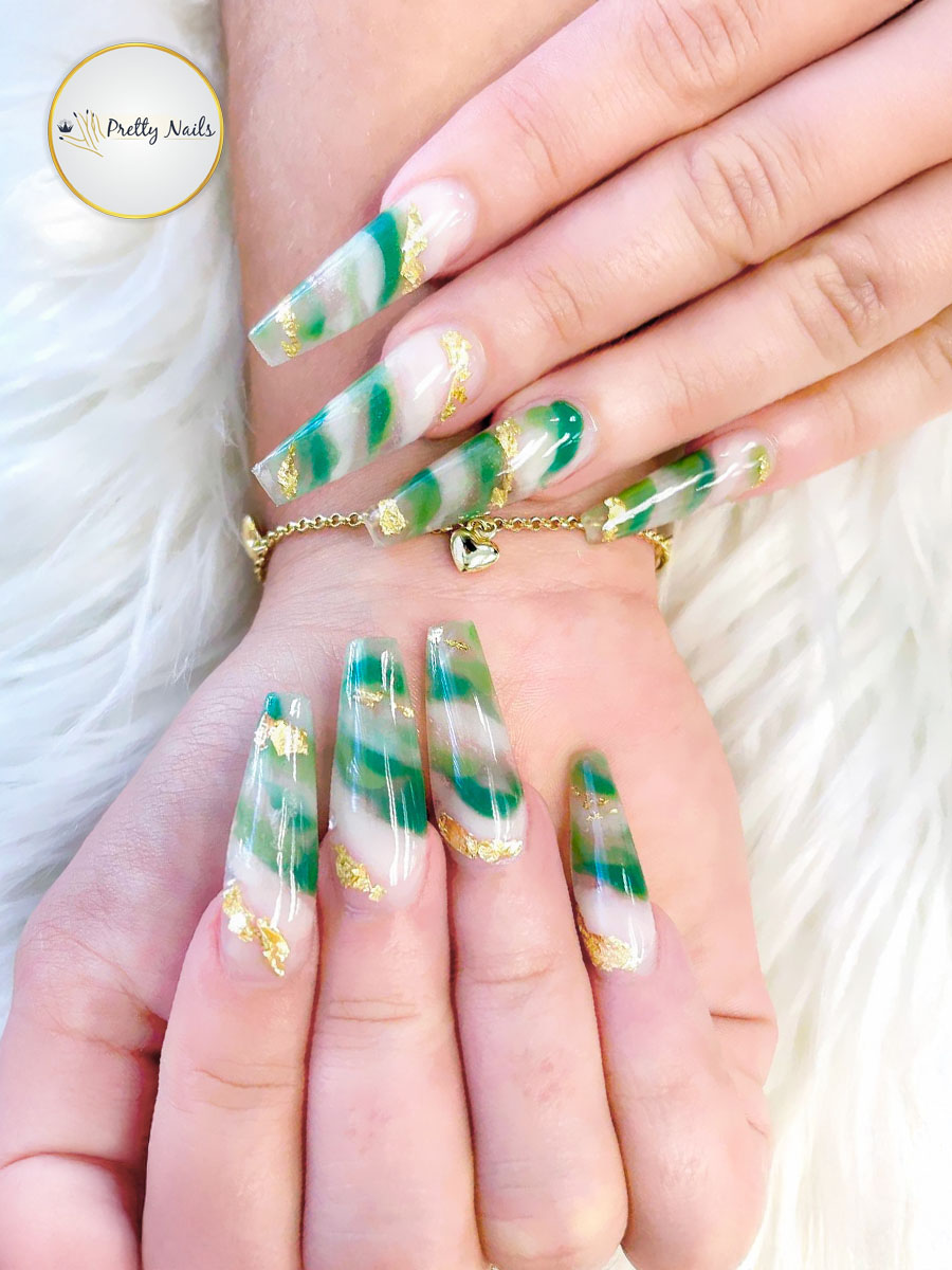 Pretty Nails 